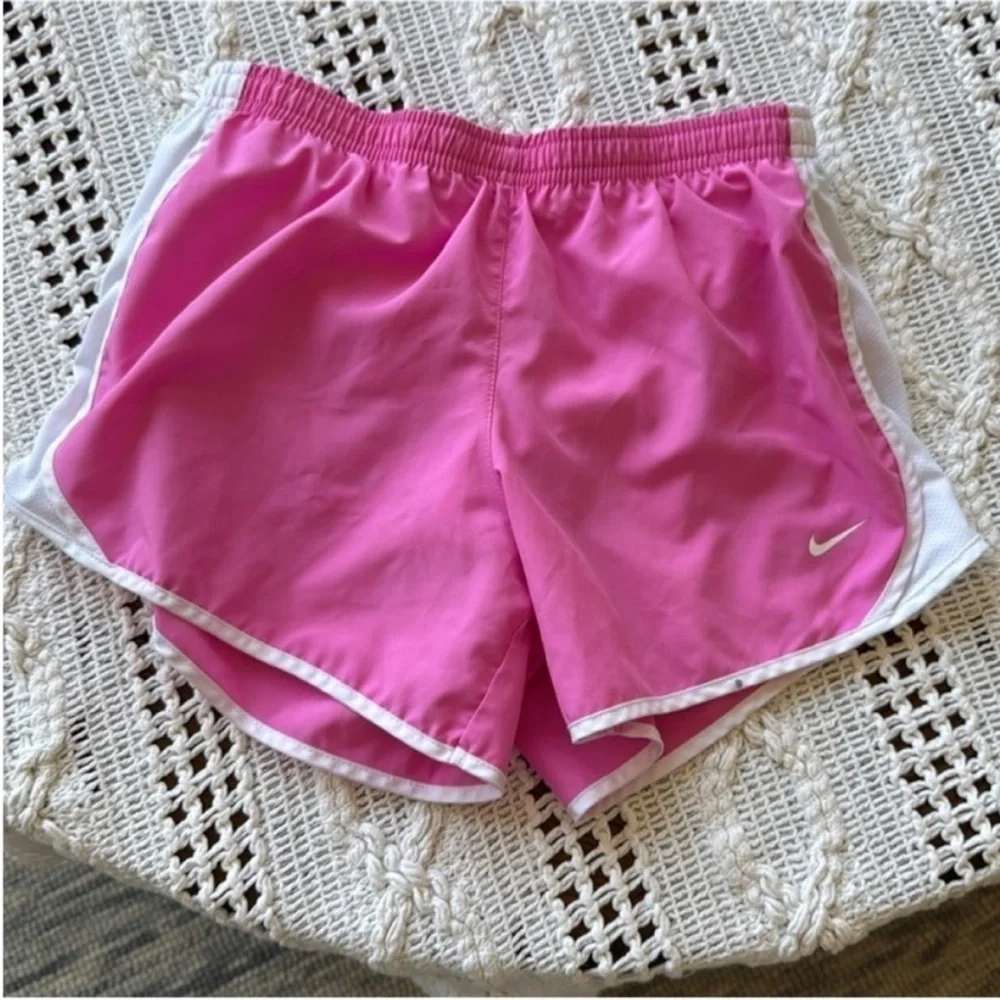 Nike Kids Athletic Shorts in Pink and White